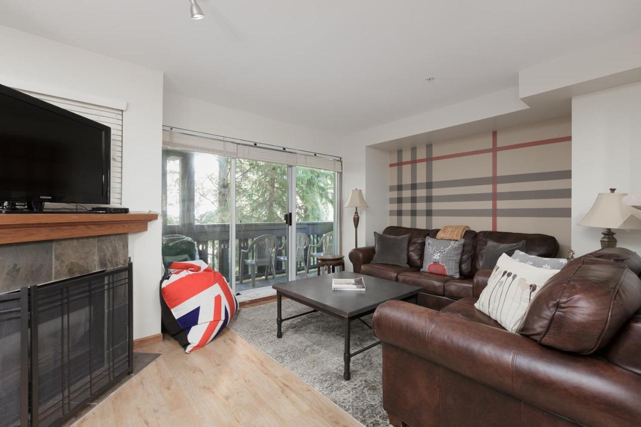 Lagoons By Cozystay Signature Whistler Extérieur photo